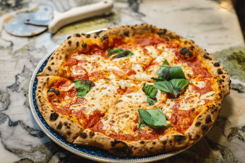 Gourmet & Specialty Pizzas